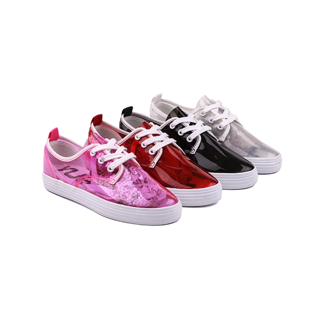 Transparent upper lace up woman sneakers