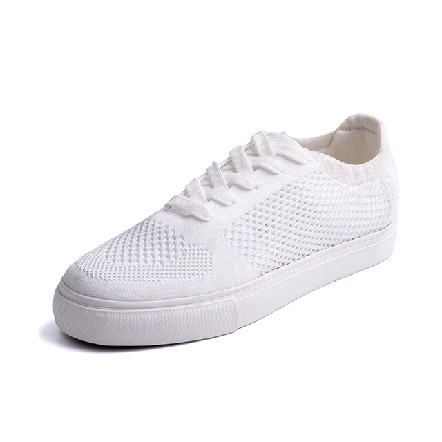White woven low-cut girl's sneakers