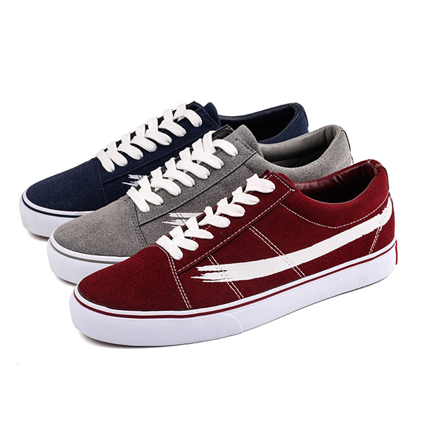 Imitation suede lace up men skate sneakers