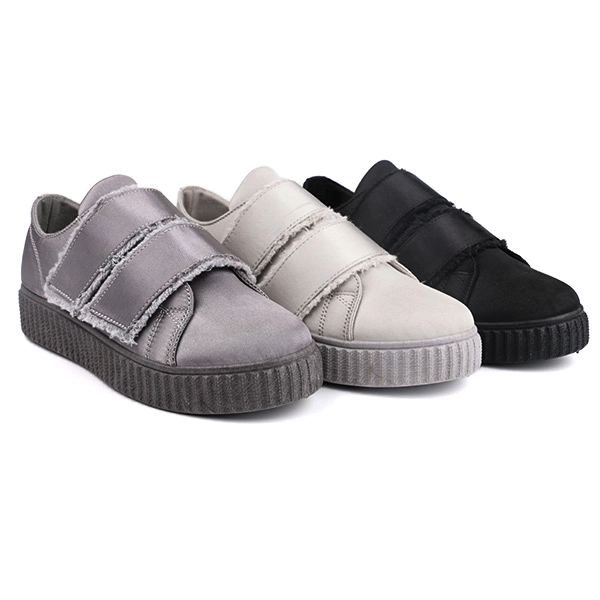 Buckle strap low cut lady casual shoes