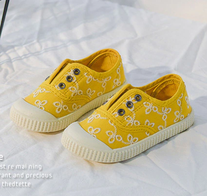 Fabric slip on baby gym shoes